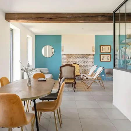 Holiday home Country House, Heated Pool, Nordic Bath And Great Views