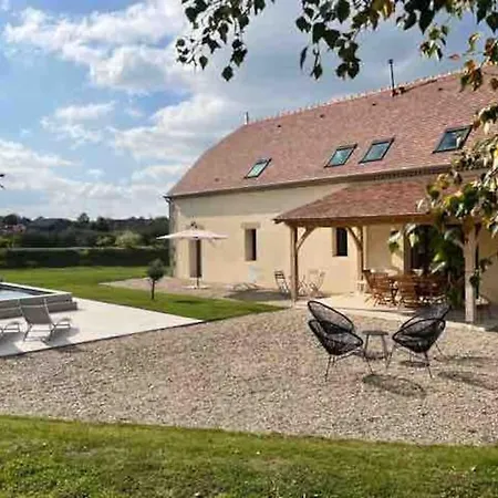 Holiday home Country House, Heated Pool, Nordic Bath And Great Views Couzon